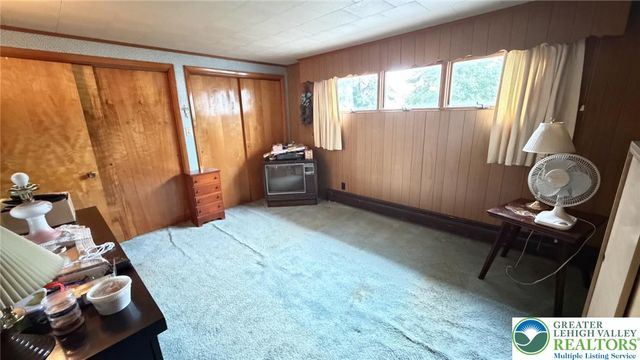 45 West Holland Street, Summit Hill Boro, PA 18250