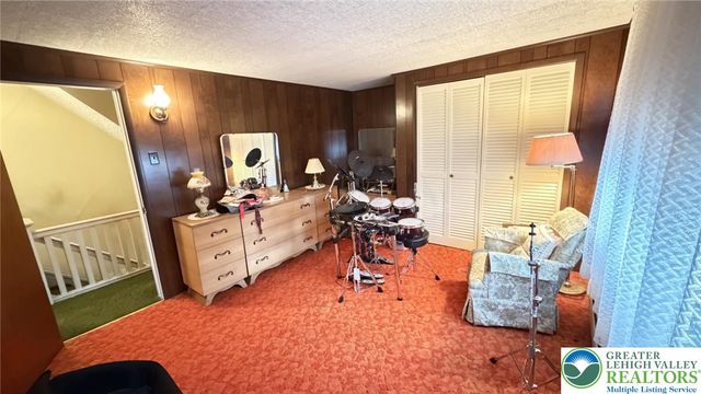 45 West Holland Street, Summit Hill Boro, PA 18250