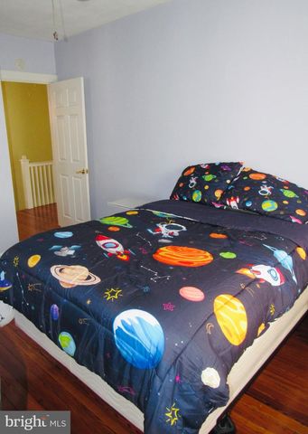 306 S STATE RD, Upper Darby, PA 19082