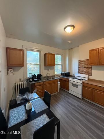 112 N Allen Street, Albany, NY 12203