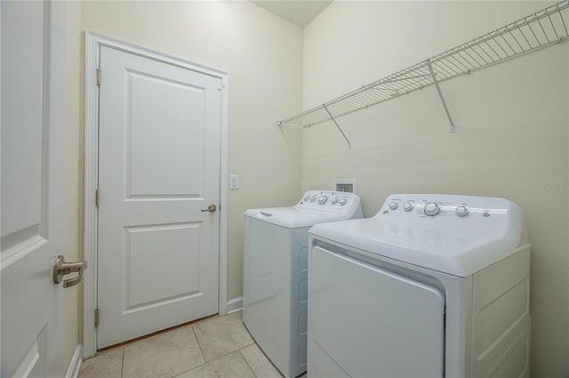 2733 ATTWATER LOOP, Winter Haven, FL 33884