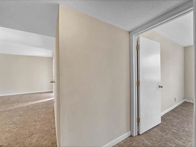 7 Willowbrook Lane 101, Delray Beach, FL 33446