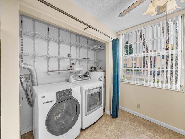 7 Willowbrook Lane 101, Delray Beach, FL 33446