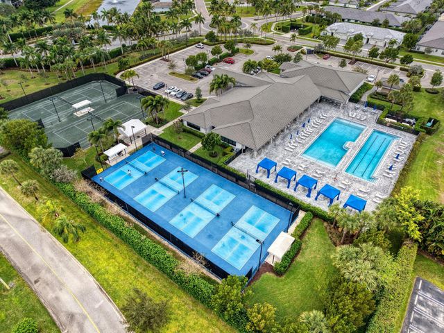 7 Willowbrook Lane 101, Delray Beach, FL 33446