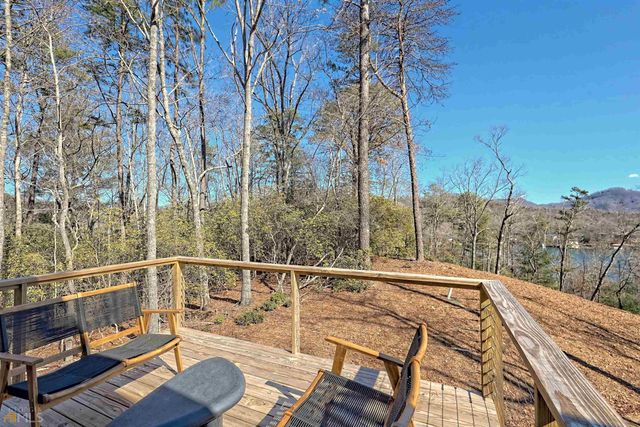 132 Summit Ridge Drive, Clarkesville, GA 30523