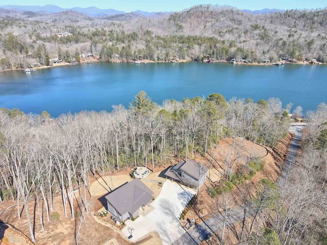 132 Summit Ridge Drive, Clarkesville, GA 30523