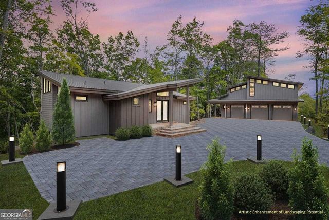 132 Summit Ridge Drive, Clarkesville, GA 30523