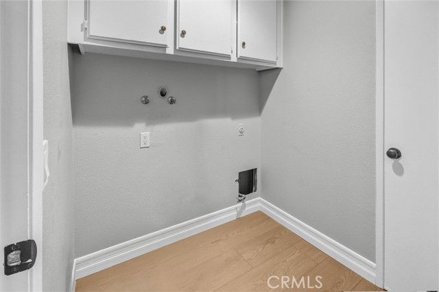 23024 Park Sorrento, Calabasas, CA 91302