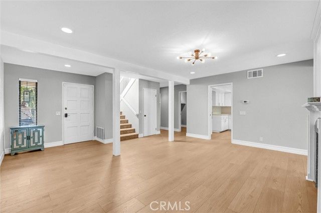 23024 Park Sorrento, Calabasas, CA 91302