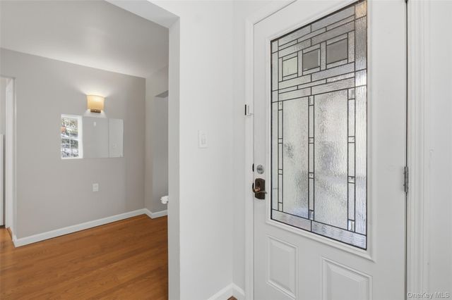 265 Oakland Valley Road, Cuddebackville, NY 12729