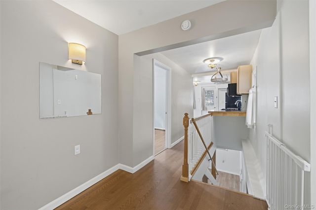 265 Oakland Valley Road, Cuddebackville, NY 12729