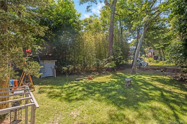 12 Valkyr Road, Rocky Point, NY 11778