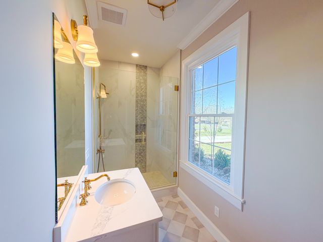 621 E College St, Pulaski, TN 38478