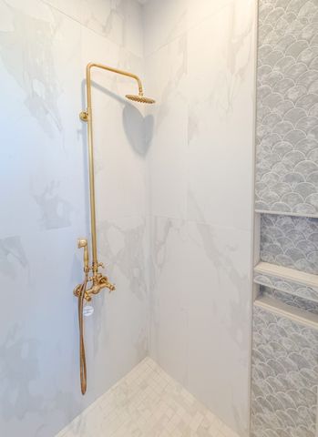 621 E College St, Pulaski, TN 38478