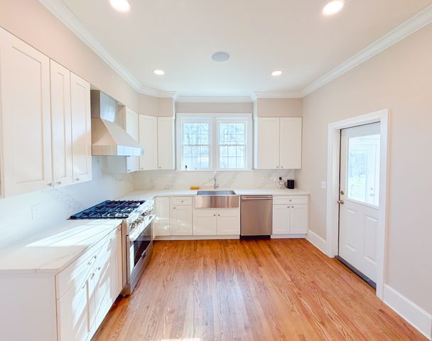 621 E College St, Pulaski, TN 38478