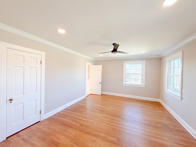 621 E College St, Pulaski, TN 38478