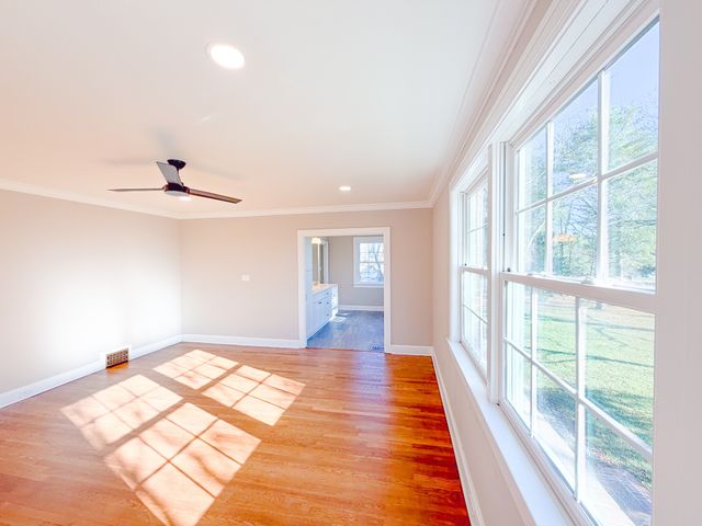 621 E College St, Pulaski, TN 38478