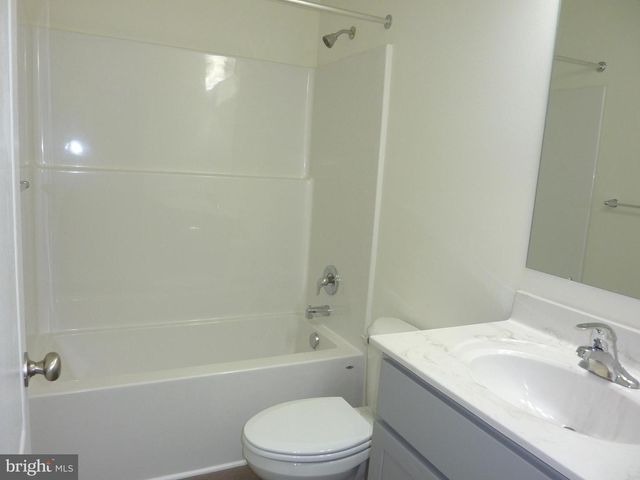 268 DOYLESTOWN RD, Smyrna, DE 19977