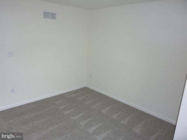 268 DOYLESTOWN RD, Smyrna, DE 19977