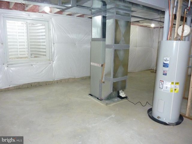 268 DOYLESTOWN RD, Smyrna, DE 19977