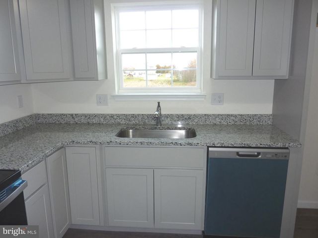 268 DOYLESTOWN RD, Smyrna, DE 19977