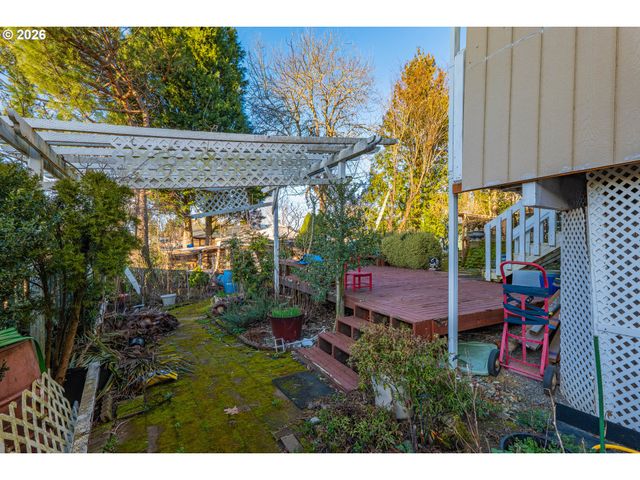 2811 Ne 6TH St, Gresham, OR 97030