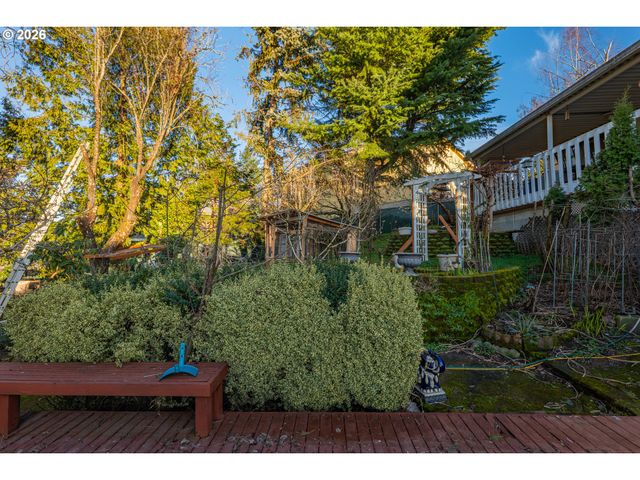 2811 Ne 6TH St, Gresham, OR 97030