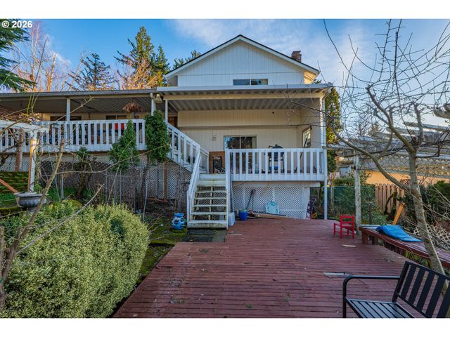 2811 Ne 6TH St, Gresham, OR 97030