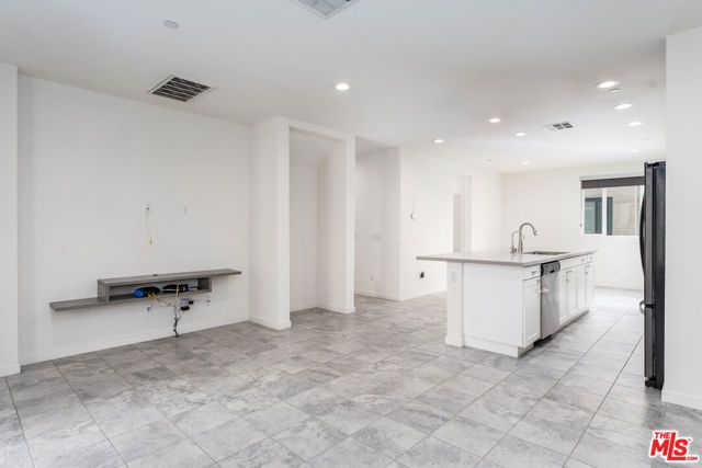 2850 N Glassell Street, Orange, CA 92865