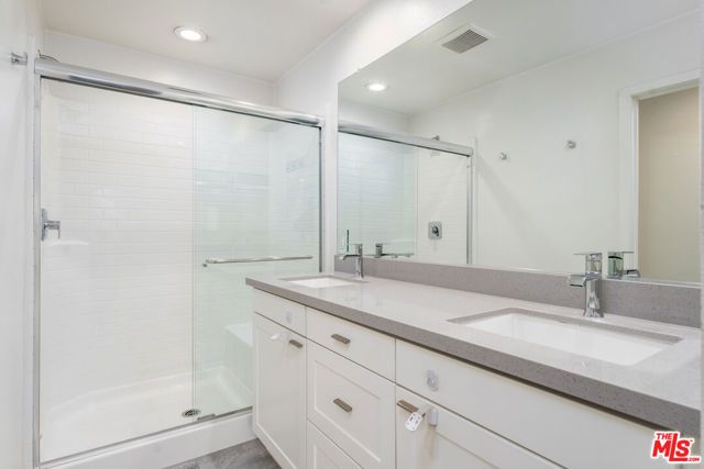 2850 N Glassell Street, Orange, CA 92865