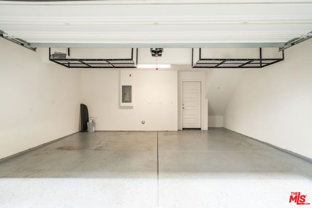 2850 N Glassell Street, Orange, CA 92865