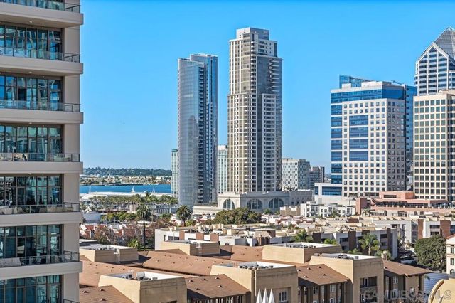 555 Front St 1304, San Diego, CA 92101