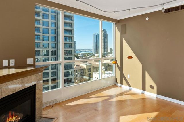 555 Front St 1304, San Diego, CA 92101