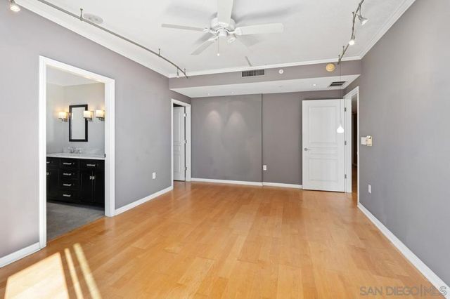 555 Front St 1304, San Diego, CA 92101