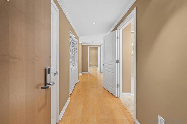 555 Front St 1304, San Diego, CA 92101