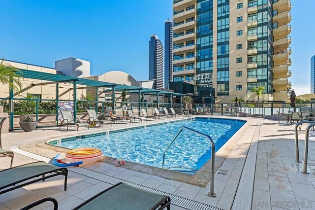 555 Front St 1304, San Diego, CA 92101