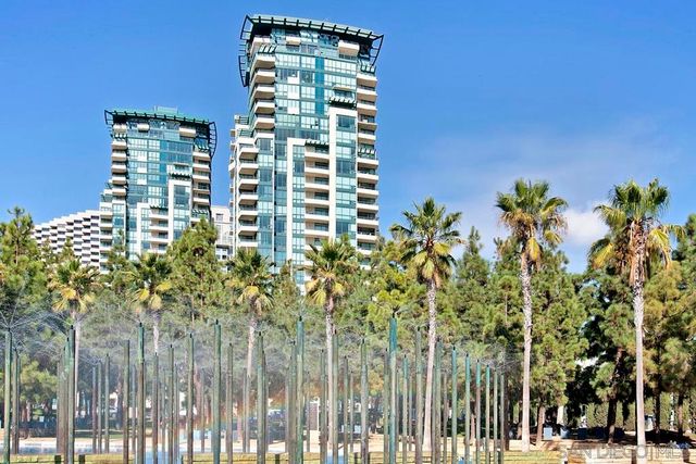 555 Front St 1304, San Diego, CA 92101