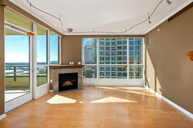 555 Front St 1304, San Diego, CA 92101