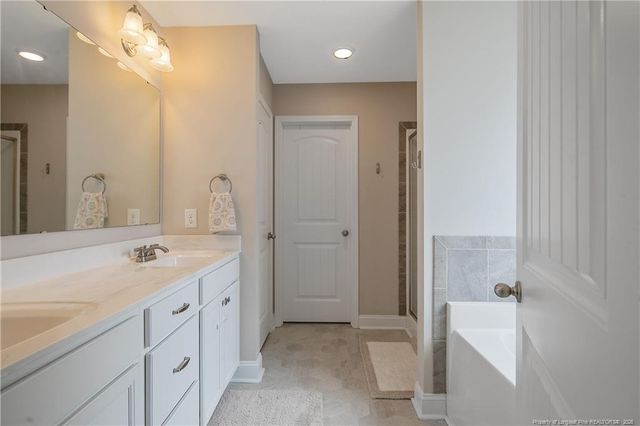 166 Courtland Drive, Raeford, NC 28376