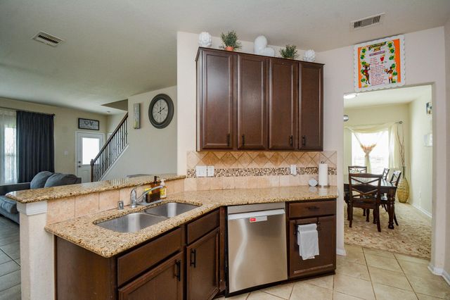 2531 Tucker Creek, Fresno, TX 77454