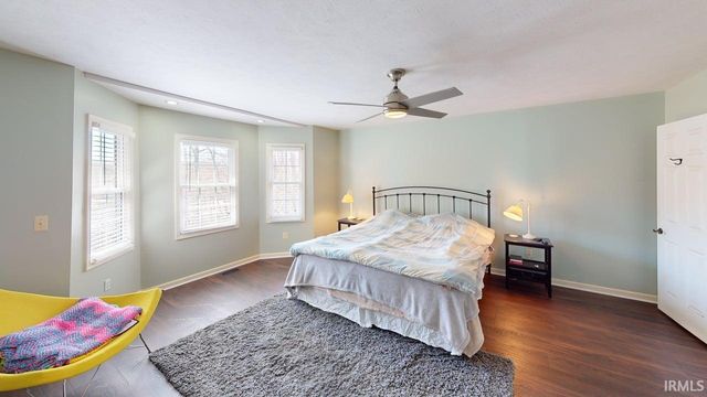 8920 W Michael Drive, Huntingburg, IN 47542