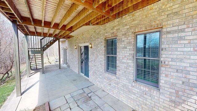 8920 W Michael Drive, Huntingburg, IN 47542