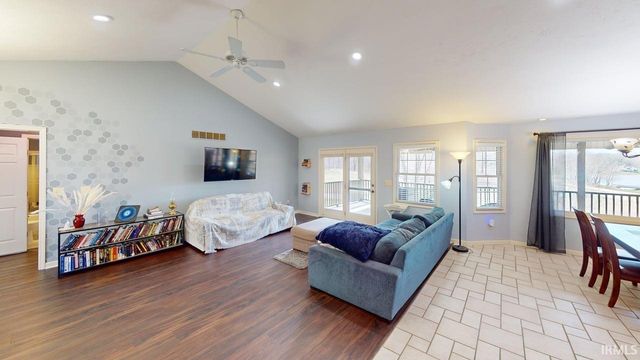 8920 W Michael Drive, Huntingburg, IN 47542