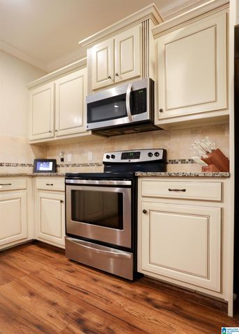 195 LORRIN LANE, Sterrett, AL 35147