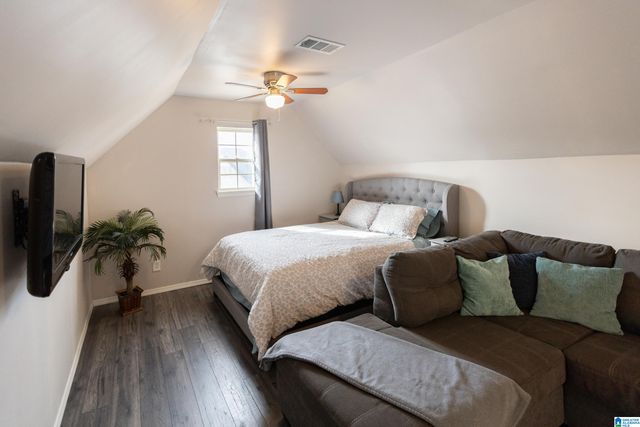 195 LORRIN LANE, Sterrett, AL 35147