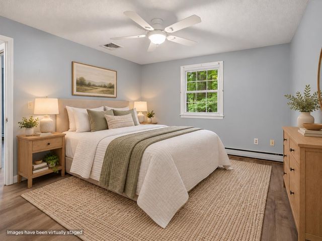 2 Nightingale Lane, Litchfield, NH 03052