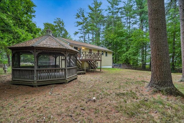 2 Nightingale Lane, Litchfield, NH 03052