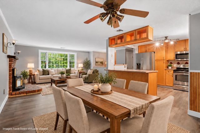 2 Nightingale Lane, Litchfield, NH 03052