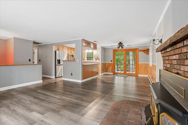 2 Nightingale Lane, Litchfield, NH 03052