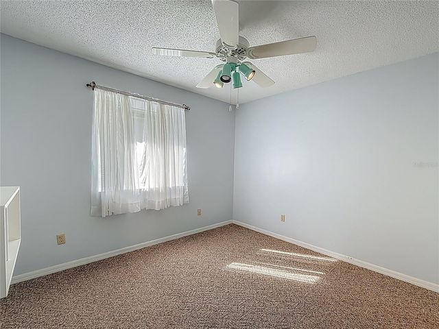 5027 SE 109TH PL, Belleview, FL 34420